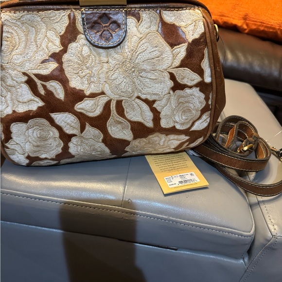 Patricia Nash Brown and Cream Floral Shoulder Bag - Picture 9 of 10